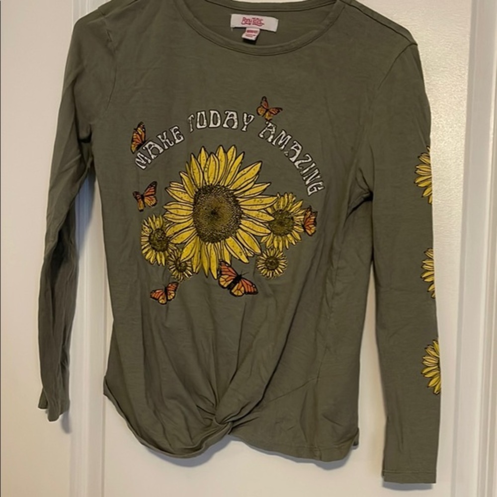 Green Long Sleeve Sunflower Top
